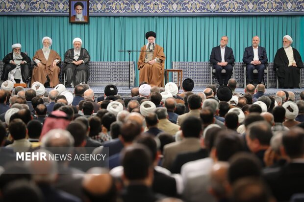تنها راه ایستادگی در مقابل باجطلبی قدرتهای بزرگ تنها راه ایستادگی در مقابل باجطلبی قدرتهای بزرگ